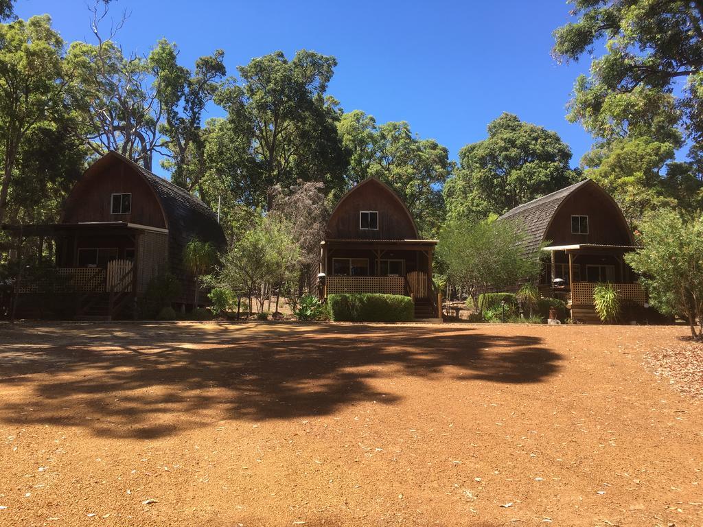 Jarrah Glen Cabins Наннап Екстер'єр фото